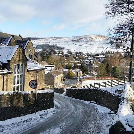 Charming, Wonderfully Cosy One Bedroom Apartment Giggleswick Eksteriør bilde